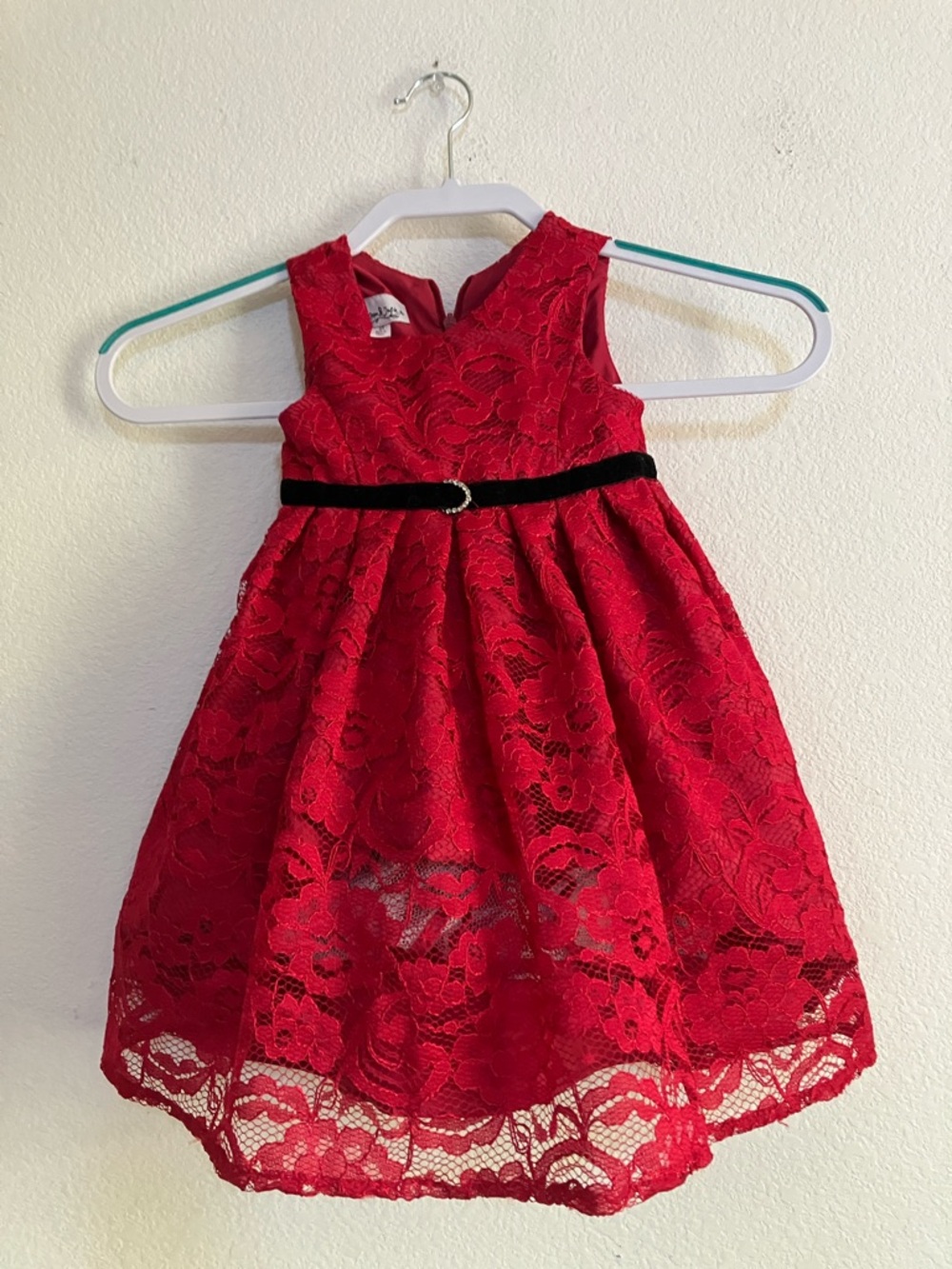 Pippa & Julie Red Lace Party Dress with Black Velvet and bow sz. 2T